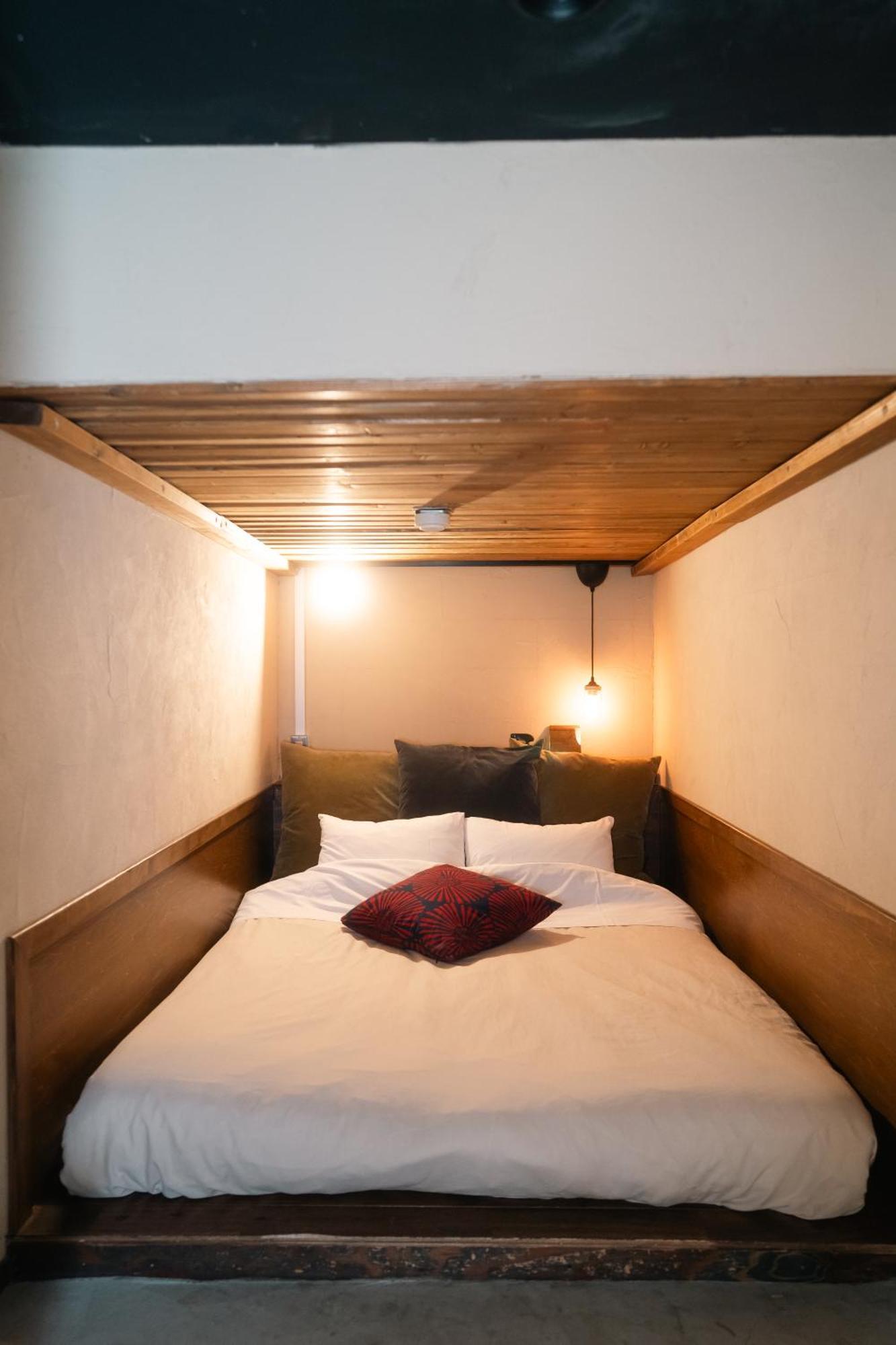Small Room Double Bed