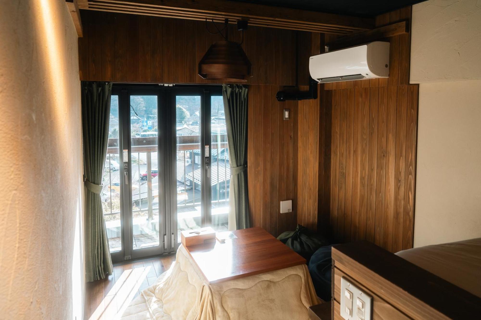 Lake View Double Room Private Bathroom